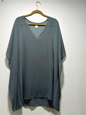 Tommy Bahama Swimsuit coverup